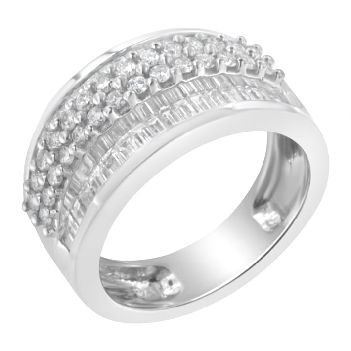 セブンイレブン 冬ギフト 2024 Round Gold White 14K and Cttw 1/2 (1 Ring Diamond Baguette アクセサリー