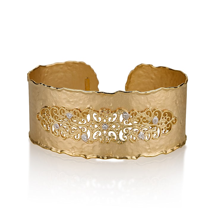 14K Gold 0.14 ct. tw. Diamond Cuff Bracelet