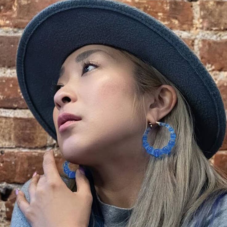 Bamboo Lucite Hoops in Blueberry