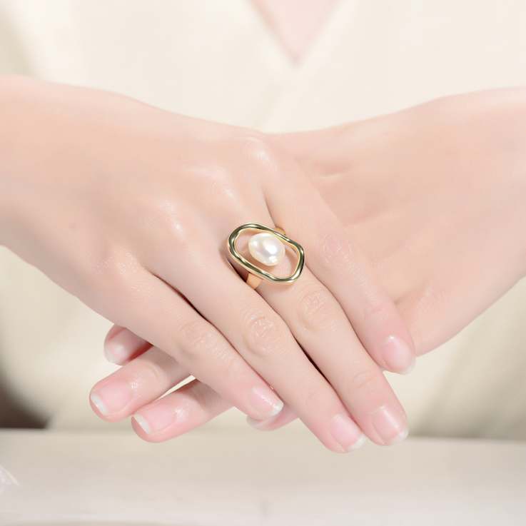 Pear Shape Freshwater Pearl Outline Frame Ring In 14K Gold Over Sterling Silver