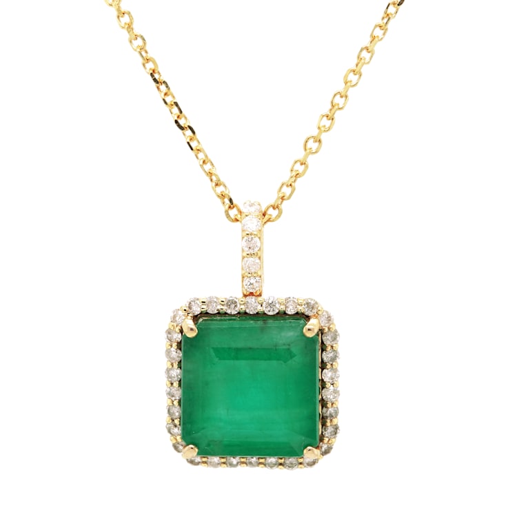 4.33 Ctw Emerald and 0.25 Ctw White Diamond Pendant in 14K YG