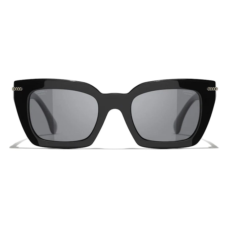Chanel Black Frame with Gold Chain Detail Gray Polarized Frame Sunglasses 14P49A