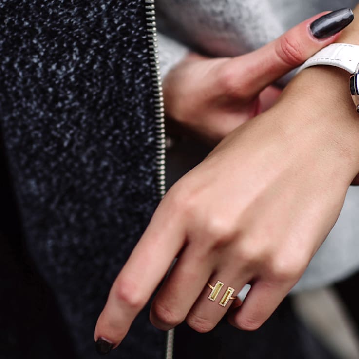 1ct Peridot and 0.10ctw Diamond in 14k Yellow Gold Open Design Ring