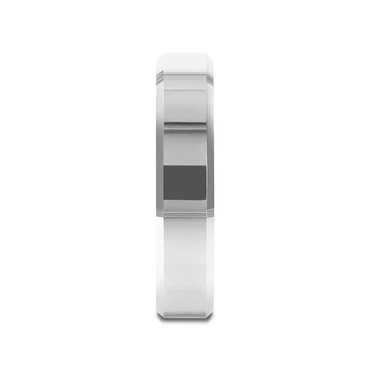CORINTHIAN Beveled Tungsten Carbide Ring 4mm