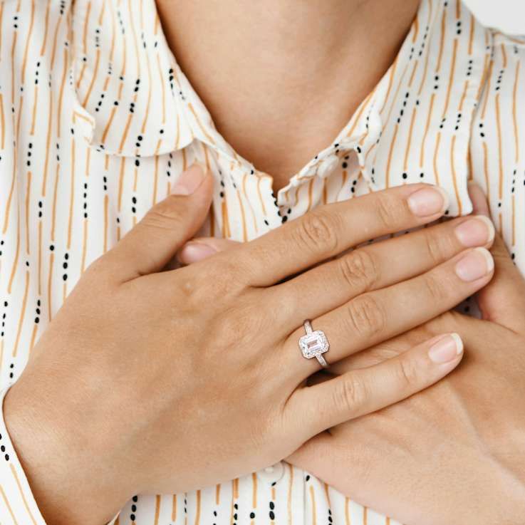 Aquamarine and Diamond 10K White Gold Ring 1ctw