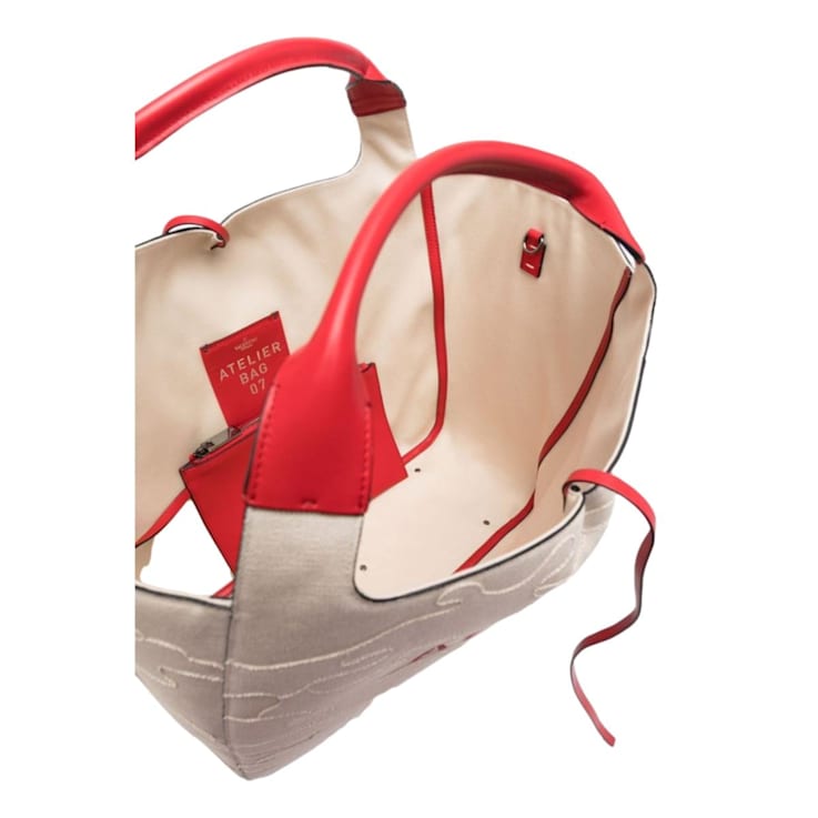 価格は安く Sac Garavani Valentino Atelier Bag Tote Natural Edition 07 バッグ