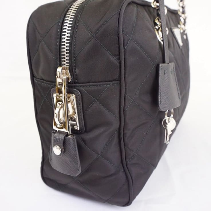 Prada Black Tessuto Nylon Quilted Shoulder Handbag - 1CCYHA Prada Black Tessuto Nylon Quilted Shoulder Handbag - 1CCYHA