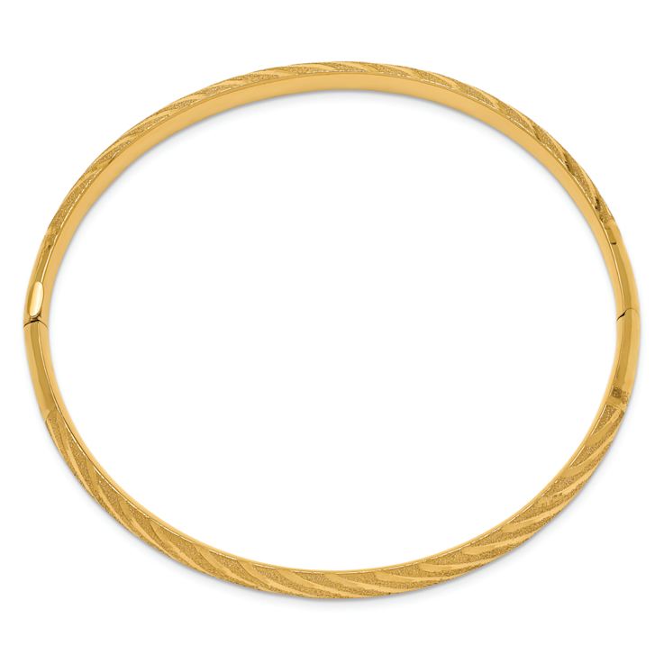 14k Yellow Gold 6.2mm Textured and Diamond-Cut Twisted Laser Design
Hinged Bangle