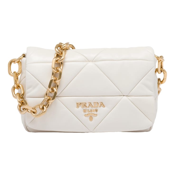 Prada logo quilted shoulder bag discount