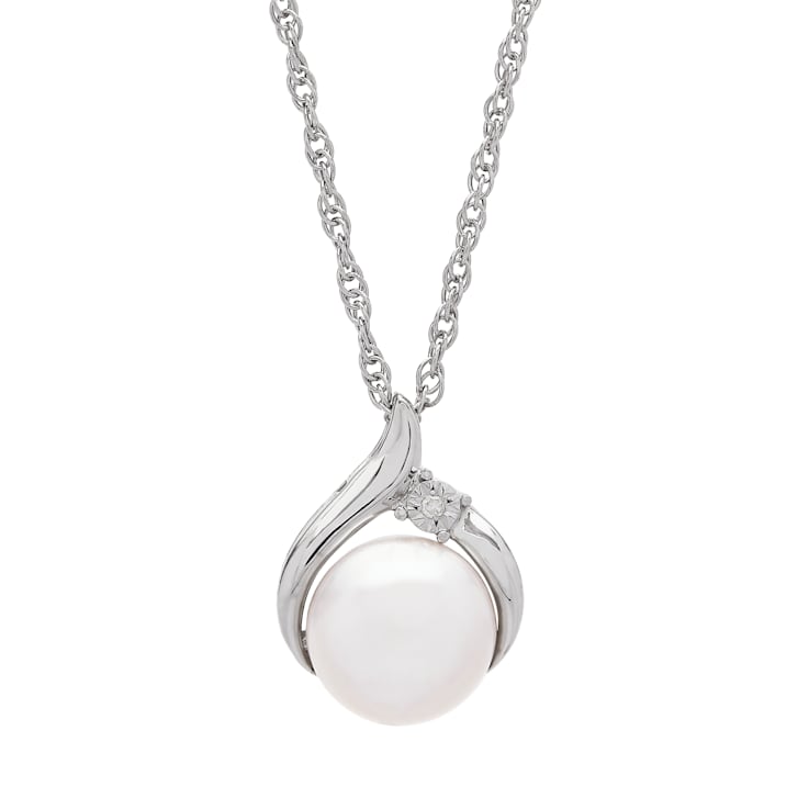White Freshwater Pearl with Diamond Accents Sterling Silver Earrings and
Pendant Jewelry Set