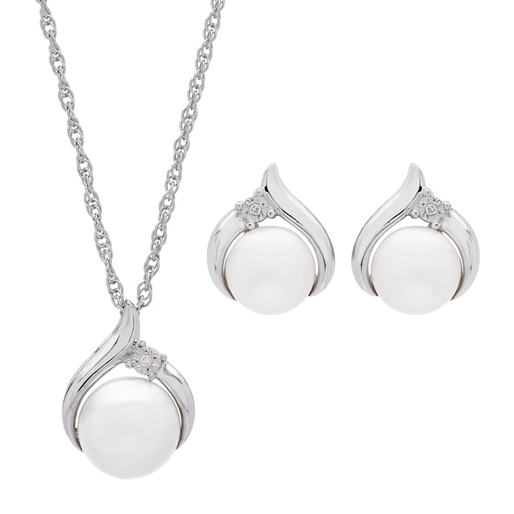 White Freshwater Pearl with Diamond Accents Sterling Silver Earrings and
Pendant Jewelry Set