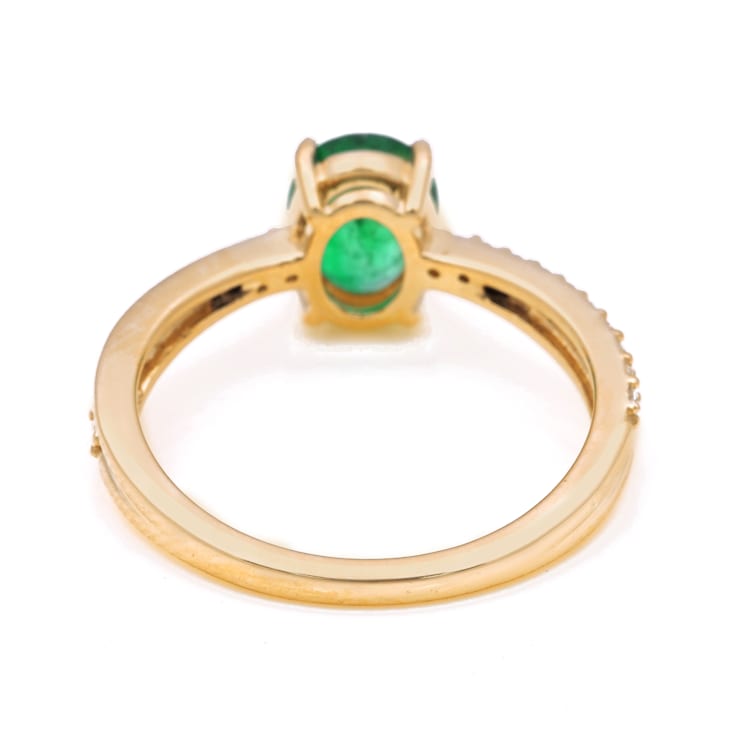 1.08 Ctw Emerald With 0.15 Ctw White Diamond Ring in 14K YG