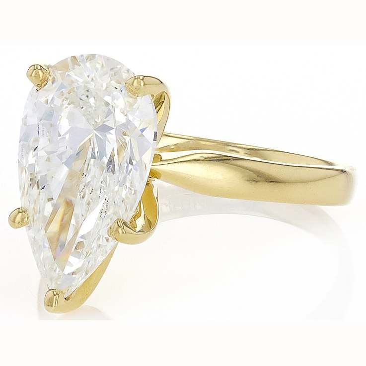 Lab-Grown Diamond Pear Shape Solitaire Ring In 14K Gold 4.00ct