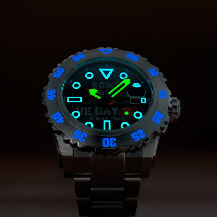 RGMT Ohio Automatic Ve-Day 80th White Stainless Steel Band Limited
Edition Watch