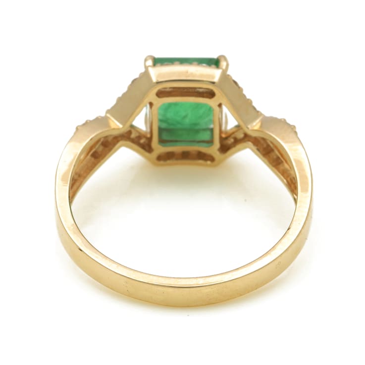 1.50 Ctw Emerald with 0.21 Ctw Diamond Ring in 14K YG