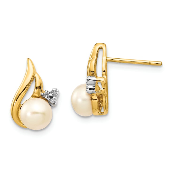 14K Yellow Gold and Rhodium 5-6mm Button Freshwater Cultured Pearl
0.02ct Diamond Post Earrings