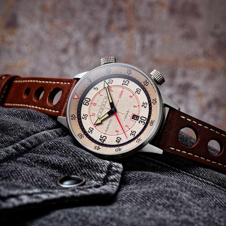 Cadola Rally Timer Tan Dial White Bezel Brown Stainless Steel Band
Automatic Watch