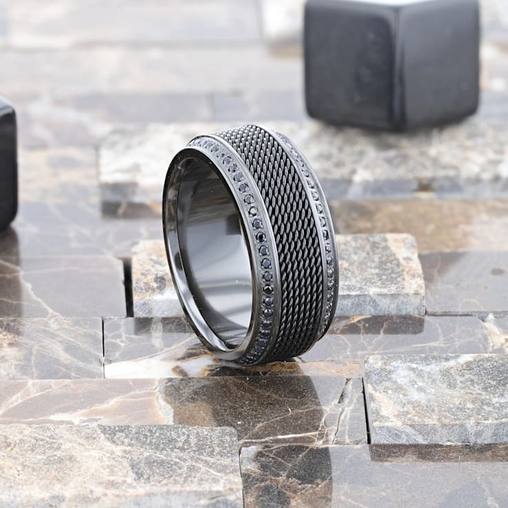 KNIGHT Steel Chain Black Titanium Wedding Ring Polished Beveled Edges
Set with Black Diamonds 10mm
