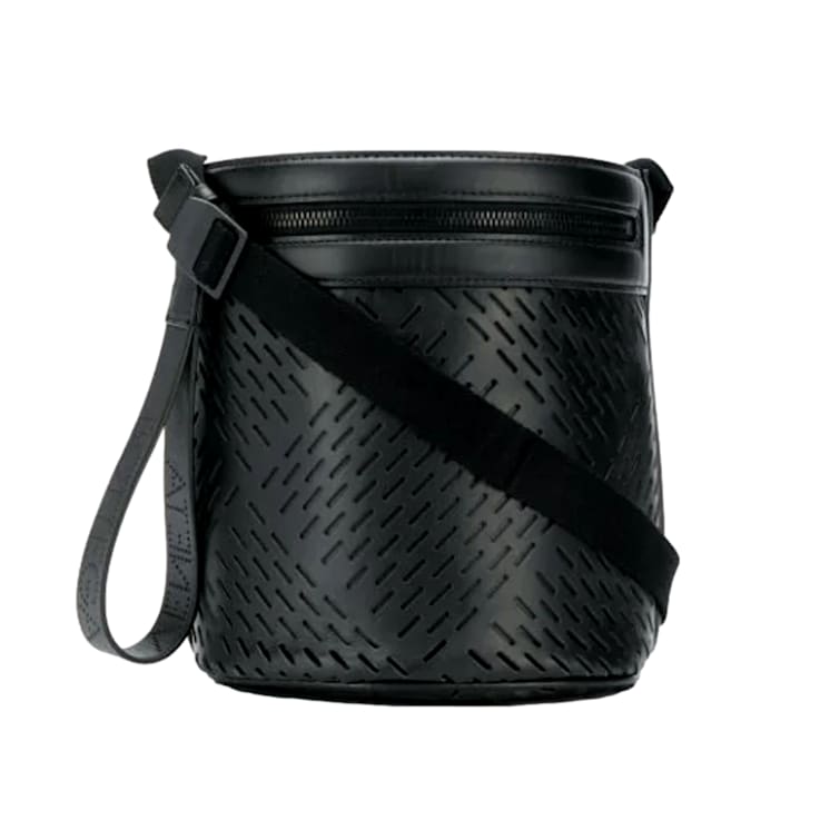 セール・キャンペーン Bottega Veneta Perforated Black Leather Drawstring Bucket バッグ
