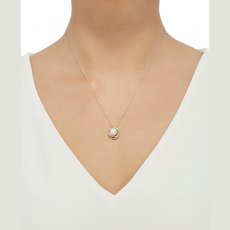 8-8.5mm Round White Freshwater Pearl with Diamond Accents 10K Yellow
Gold Pendant with Chain