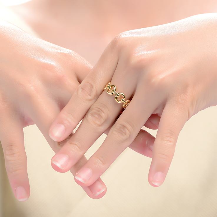 Chain Link Band Ring In 14K Gold Over Brass