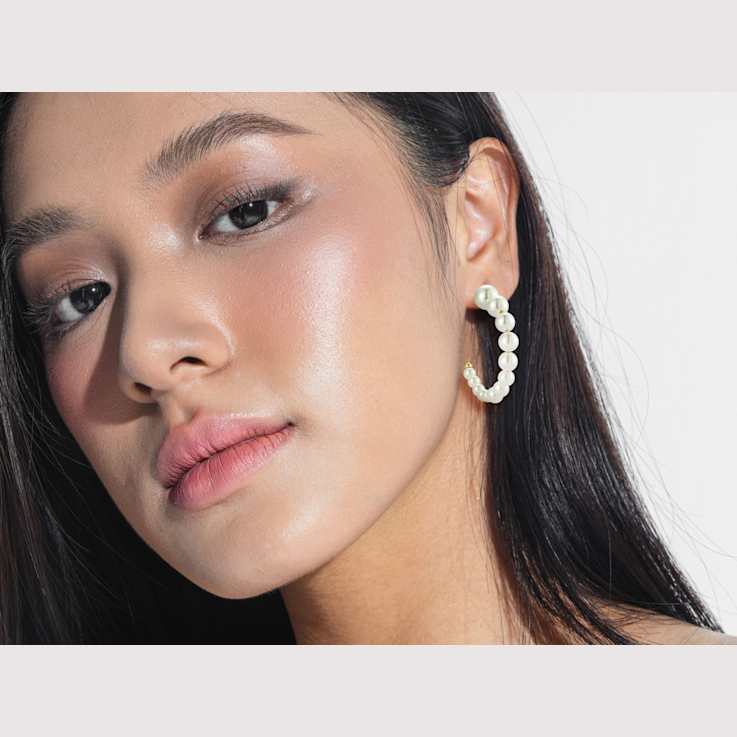 Rachel Zoe Freshwater Pearl Graduated Hoop Earrings in 14K Gold Over
Sterling Silver