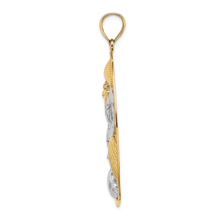 14k Two-tone Gold Textured Shell Cluster In Oval Frame Charm