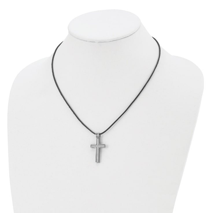 Men's Cross Pendant With Chain In Titanium