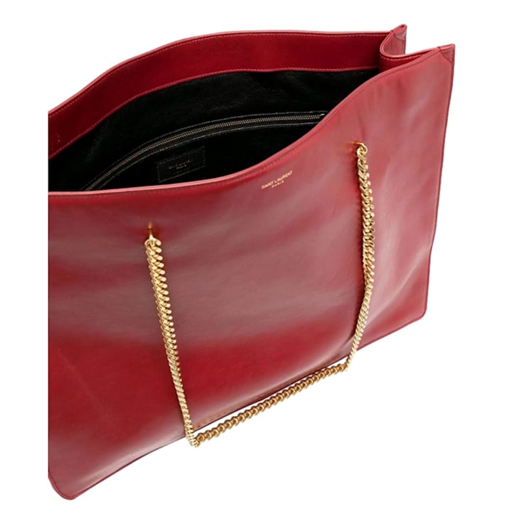 Red chain shoulder bag deals