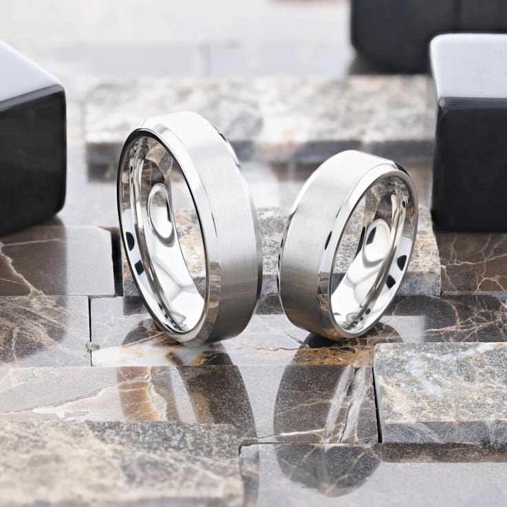 SHIRE Titanium Brushed Center Men’s Flat Wedding Ring with Polished
Beveled Edges 8mm