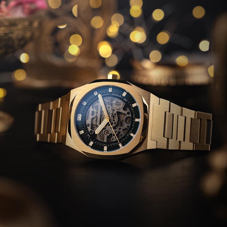 Thomas Earnshaw Discovery Drake Skeleton Automatic