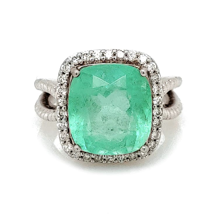 8.45 Ctw Colombian Emerald and 0.41 Ctw White Diamond Ring in 14K WG