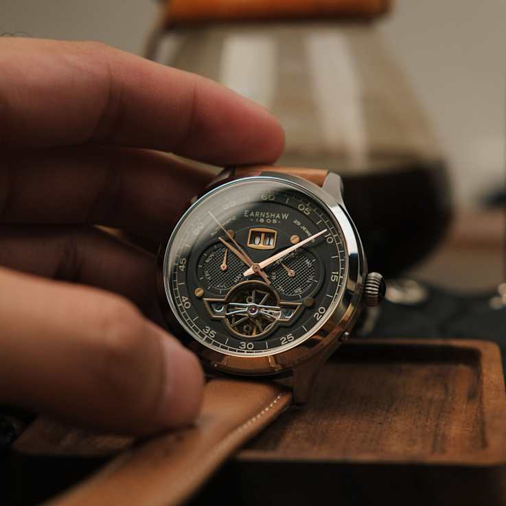 Thomas Earnshaw Baron Grand Date Calendar Open Heart Automatic