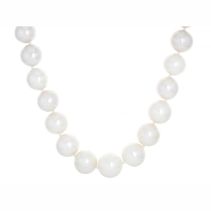 Graduated Freshwater Pearl Strand Necklace With Sterling Silver Clasp In
Sterling Silver