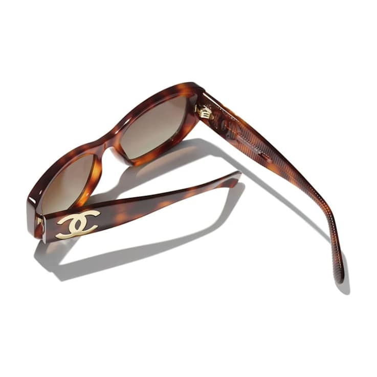 Chanel Havana Brown Frame "CC" Logo / Gray Brown Lenses Sunglasses