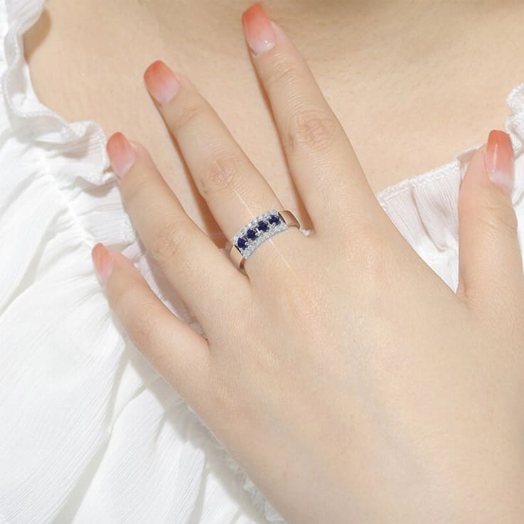 注目ショップ・ブランドのギフト Oval Wide Silver Sterling Moissanite Round and Sapphire Blue リング(指輪)