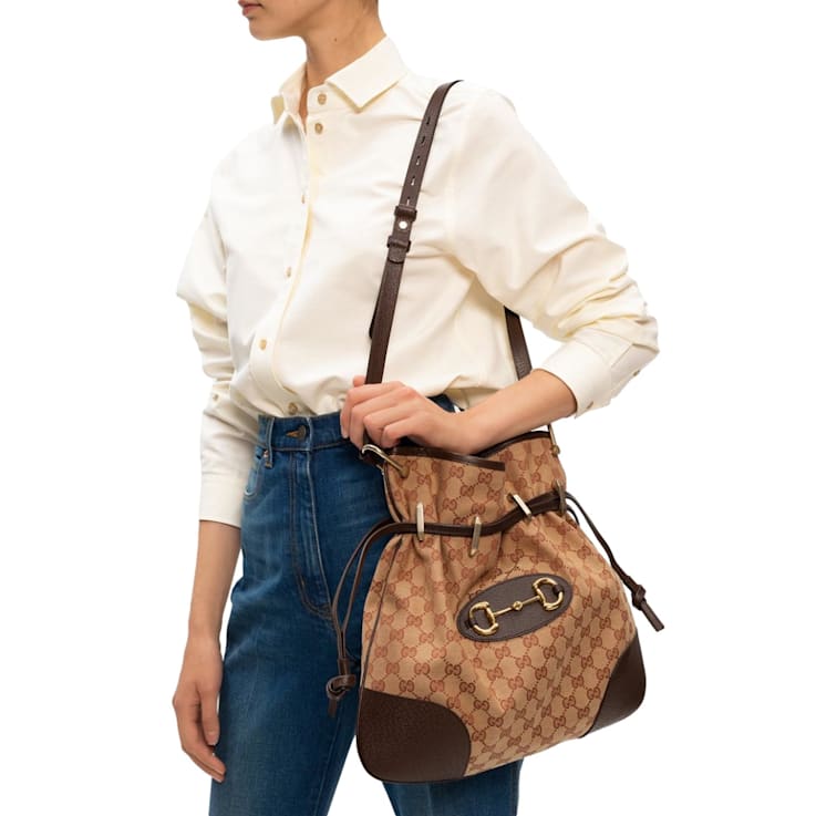 【高い素材】 Gucci 1955 Horsebit Beige Canvas Drawstring Crossbody Bag バッグ