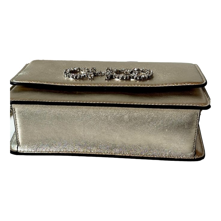 Jimmy★Choo(セールでオシャレ)Chooロゴ入りCrossbody/KALINA Jimmy Choo Kalina Crossbody Clutch Bag Crystal Logo Metallic