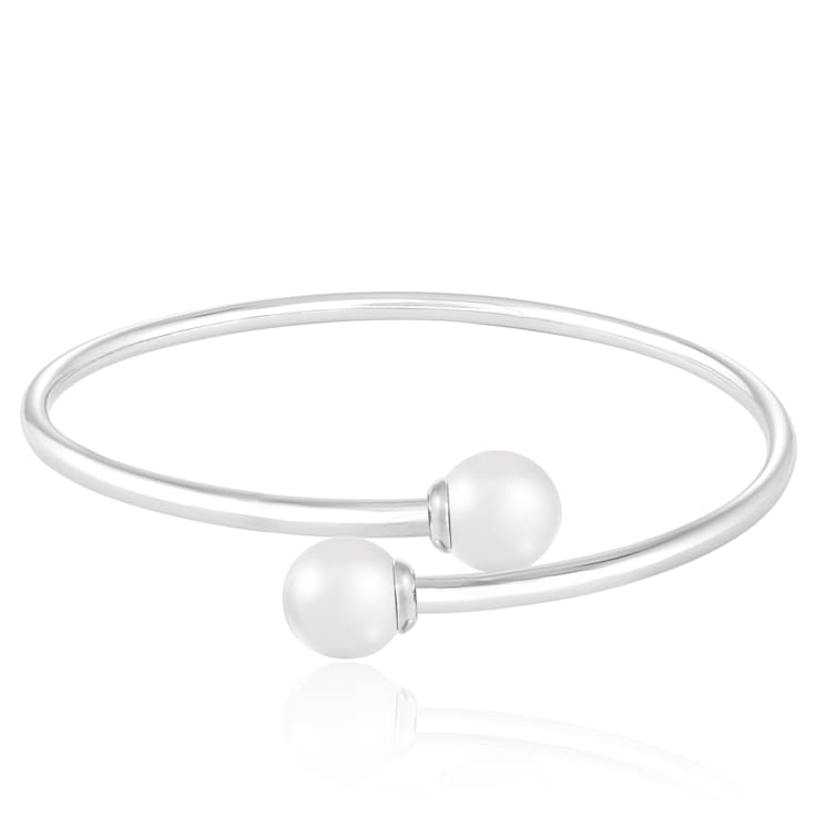 Sterling silver rhodium plated bangle with 8-9mm round shaped white
Japanese Akoya Pearls