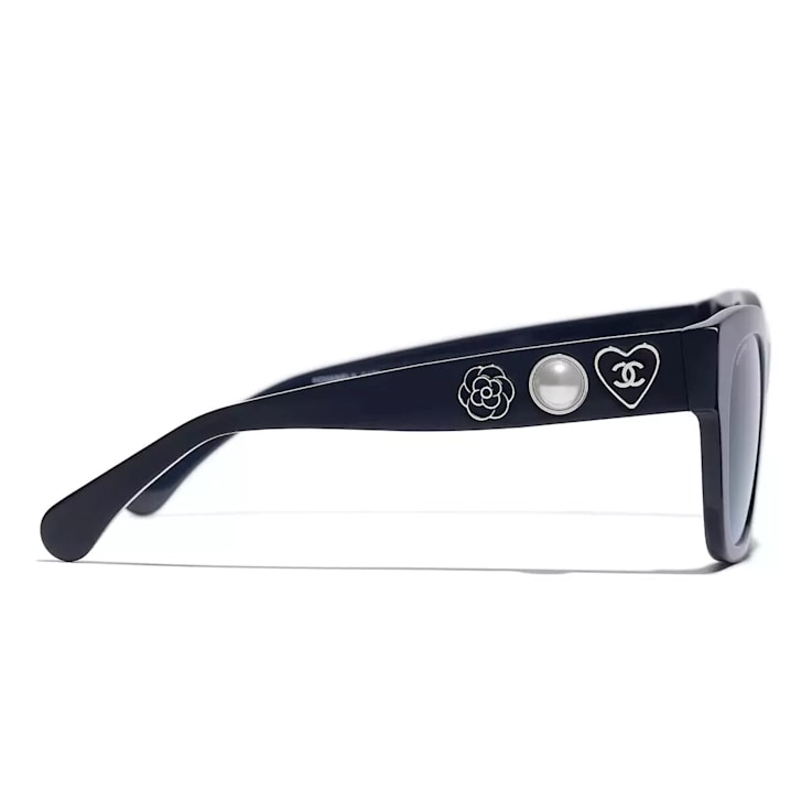 CHANEL CC Logo Heart Pearl Sunglasses