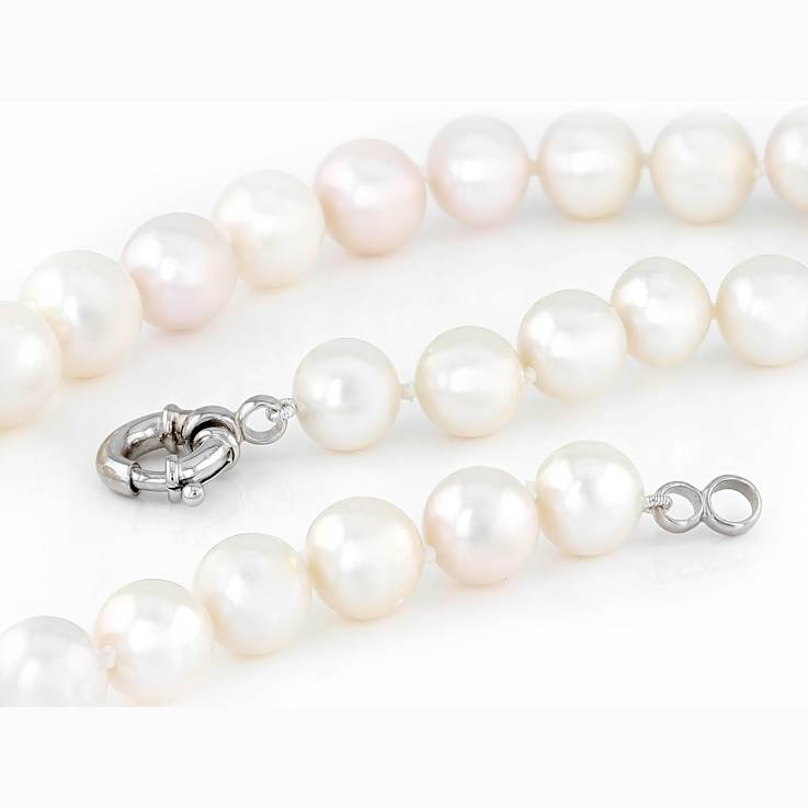 Graduated Freshwater Pearl Strand Necklace With Sterling Silver Clasp In
Sterling Silver