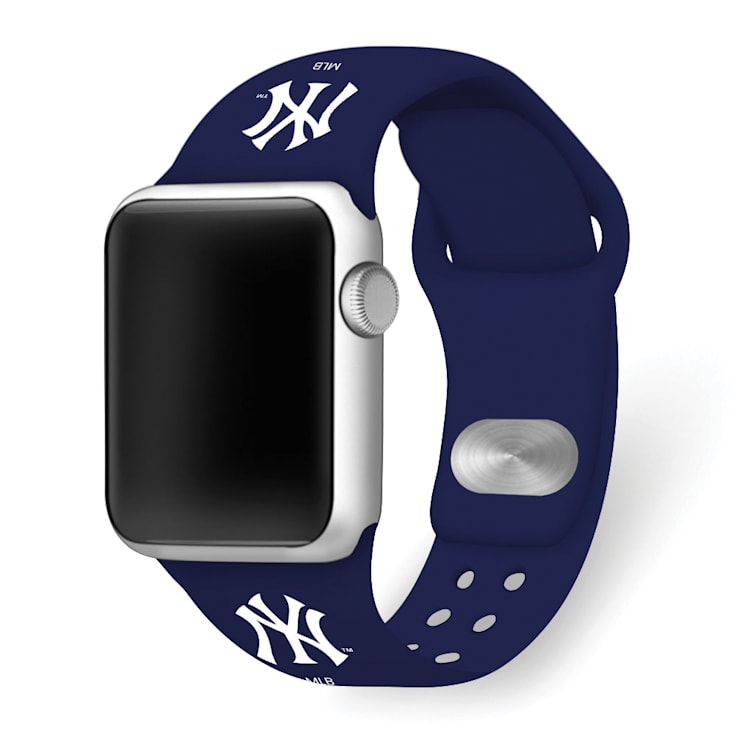Gametime MLB New York Yankees Navy Silicone Apple Watch Band 38 40mm M L Watch not included. 16K4KS