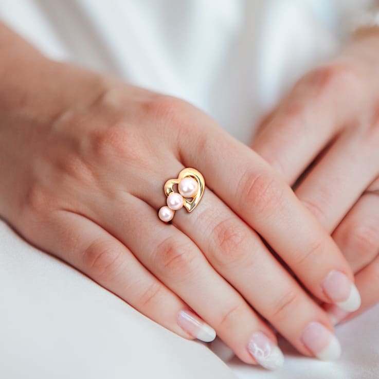 5-7.5MM Freshwater Cultured Pearl Heart Ring in Yellow Plated Sterling Silver