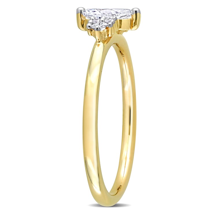 3/8 CT TW Diamond Ring in 14K Yellow Gold