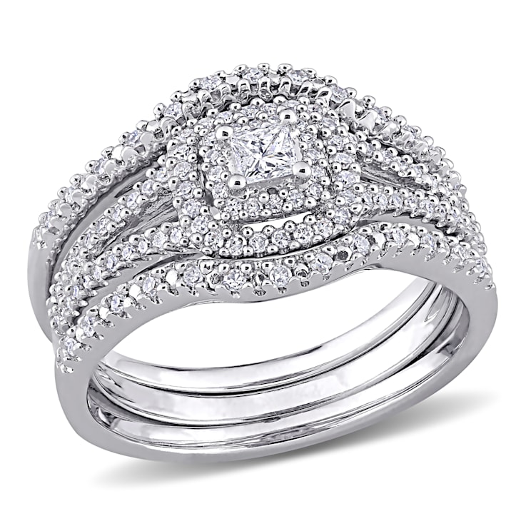 1/2 CT TW Princess Cut and Round Diamond Halo Split Shank Bridal Set in
Sterling Silver