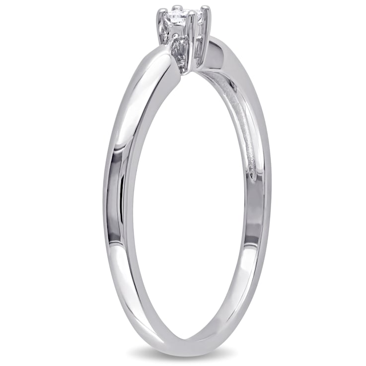 0.05 CT TW Princess Cut Diamond Solitaire Ring in Sterling Silver