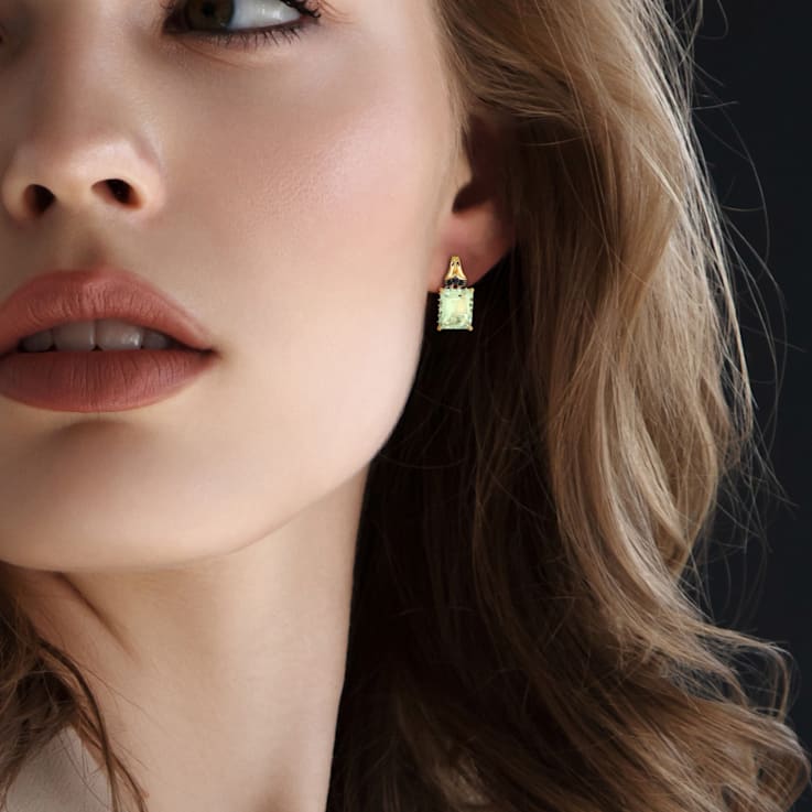 6 4/5 CT TGW Green Quartz and Black Sapphire Earrings in Yellow Plated
Sterling Silver