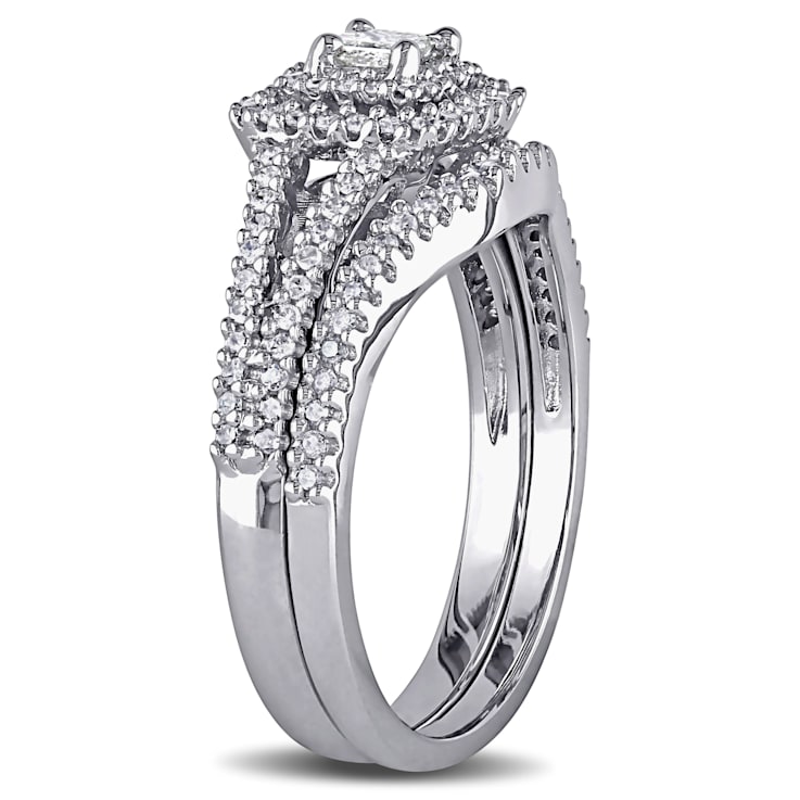 1/2 CT TW Princess Cut Diamond Double Halo Split Shank Bridal Set in
Sterling Silver