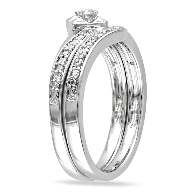 1/10 CT TW Diamond Chevron Bridal Set in Sterling Silver