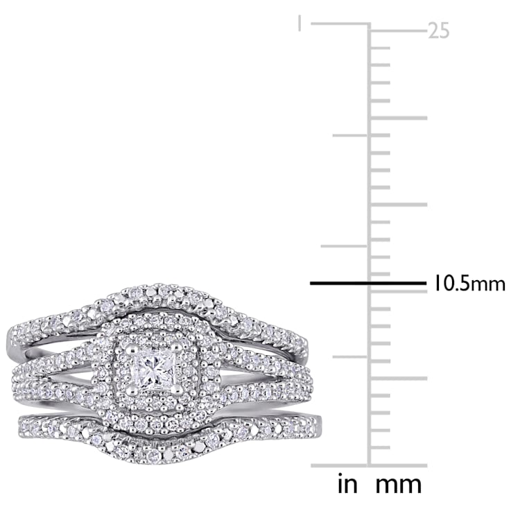 1/2 CT TW Princess Cut and Round Diamond Halo Split Shank Bridal Set in
Sterling Silver
